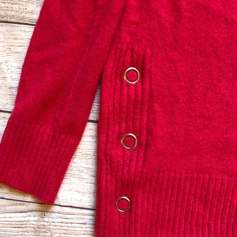 99 Jane Street‎ Sweater - Picture 2 of 6